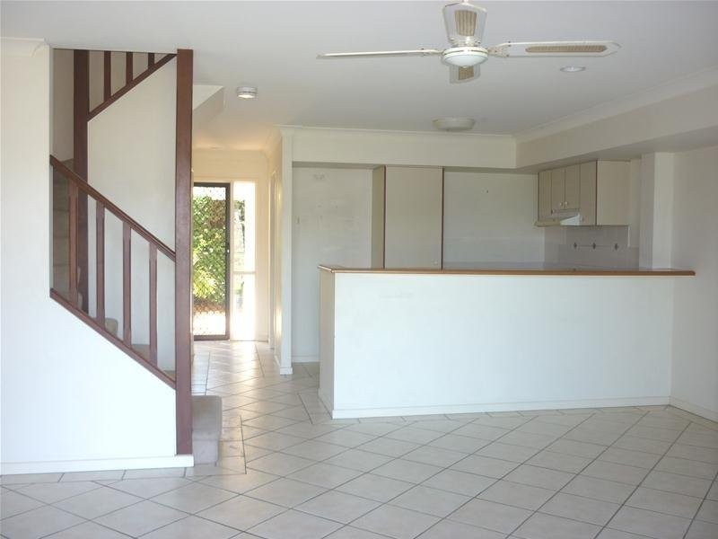 Varsity Lakes QLD 4227