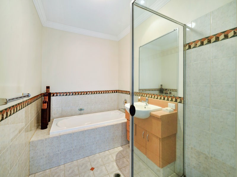 21/117 – 139 Palm Meadows Drive, Carrara QLD 4211