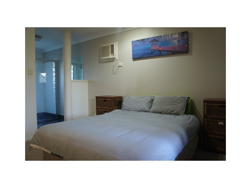 1 Woodlake Ave, Kirwan QLD 4817