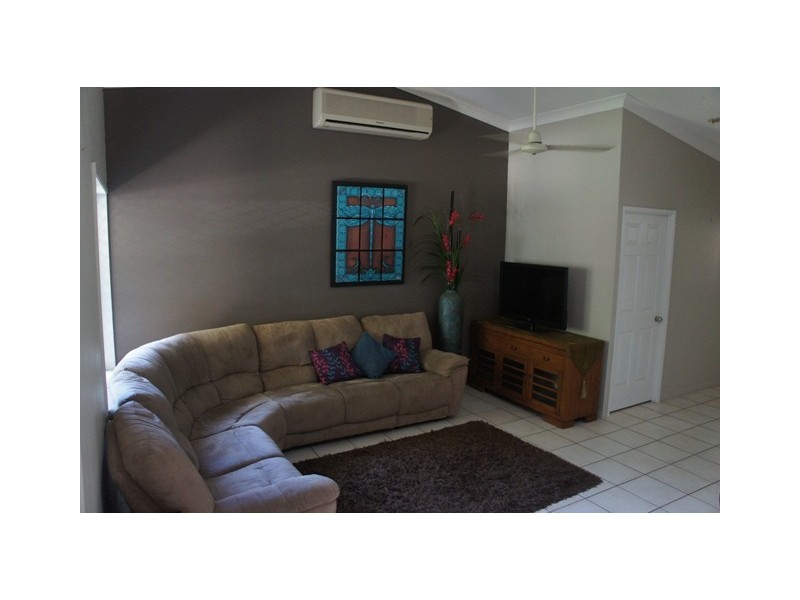 1 Woodlake Ave, Kirwan QLD 4817