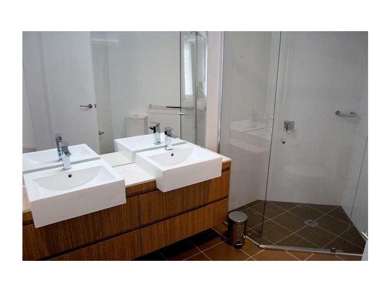 33/9 Moors Cresent, Varsity Lakes QLD 4227