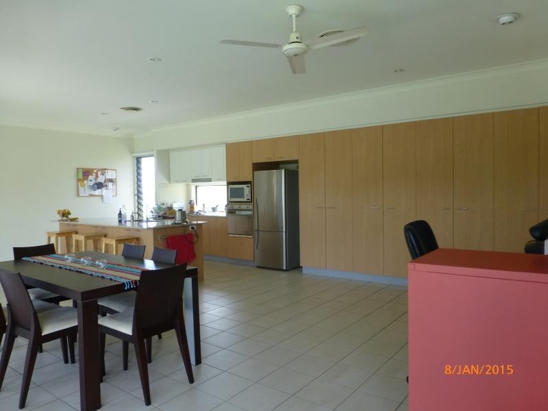 41 Mossvale Drive, Wakerley QLD 4154