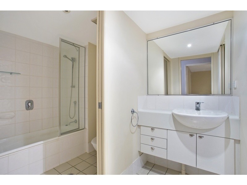 35/7 Landsborough Terrace,, Toowong QLD 4066