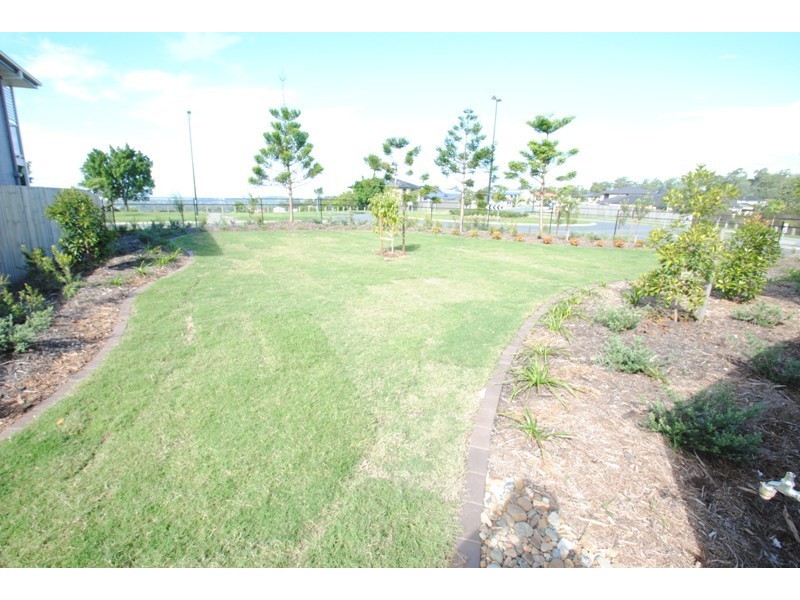 Pacific Pines QLD 4211
