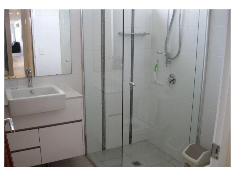 23/15 Walsh St, Milton QLD 4064