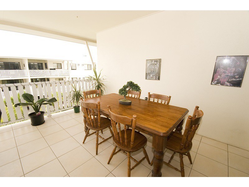 6/44 Pease street, Manoora QLD 4870