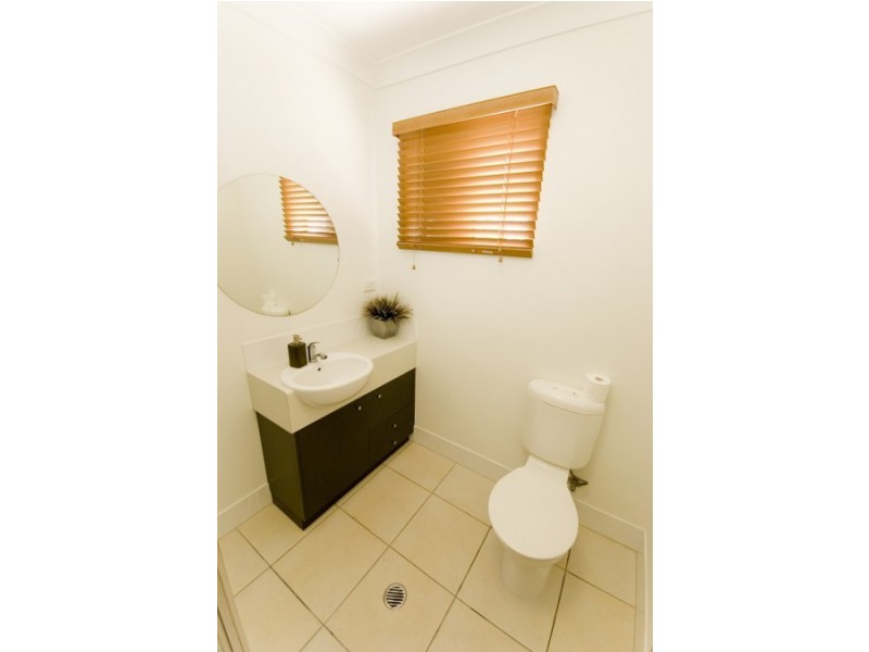 6/44 Pease street, Manoora QLD 4870