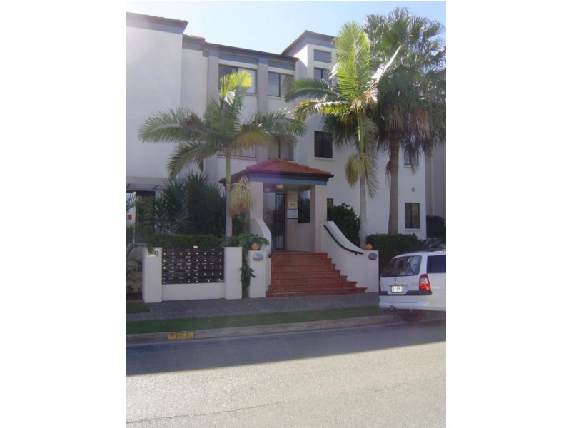 Chevron Island QLD 4217