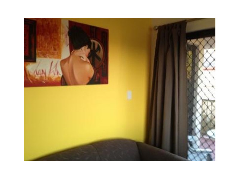 Chevron Island QLD 4217