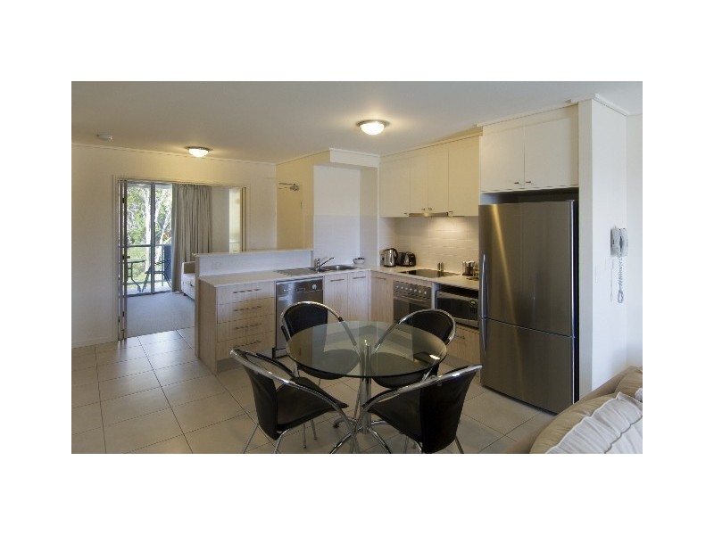 18/68 Pulgul Street, Urangan QLD 4655