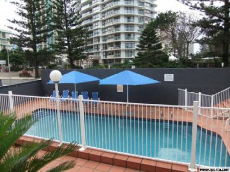 1/4-10 Clifford St (cnr Northcliffe), Surfers Paradise QLD 4217