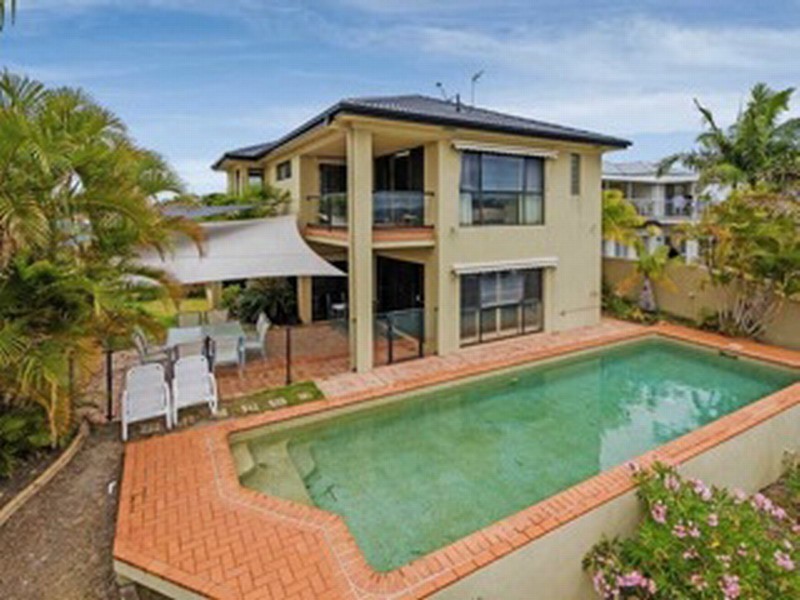 39 Northwestern Ct, Varsity Lakes QLD 4227