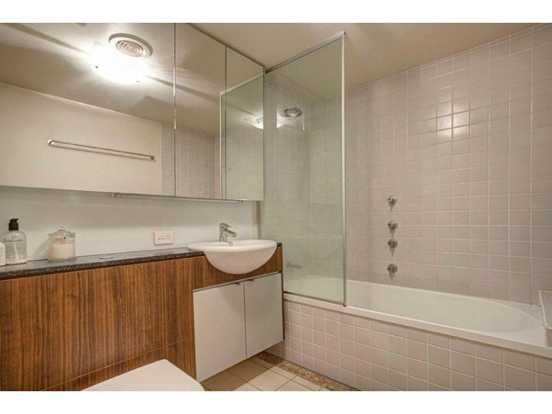 43 Love Street, Bulimba QLD 4171