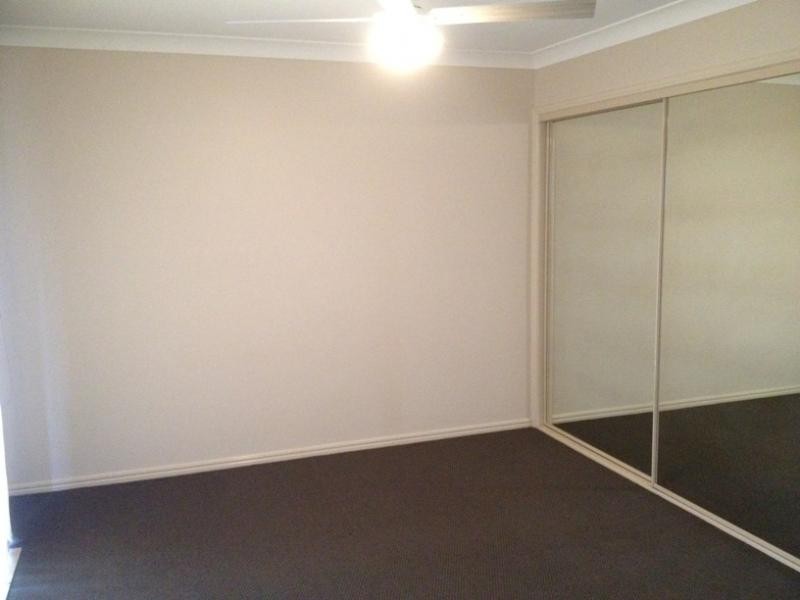 21 Regensberg Close, Varsity Lakes QLD 4227