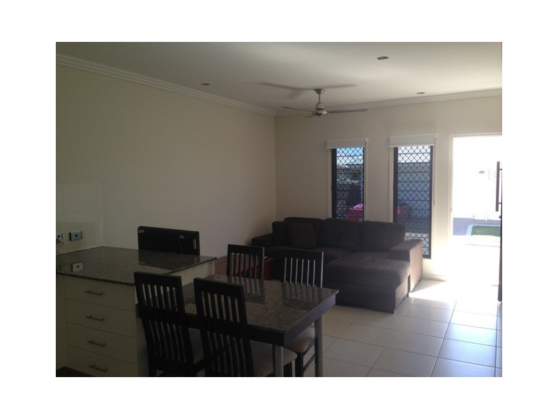 66 B2 Mondo Place, Kirwan QLD 4817