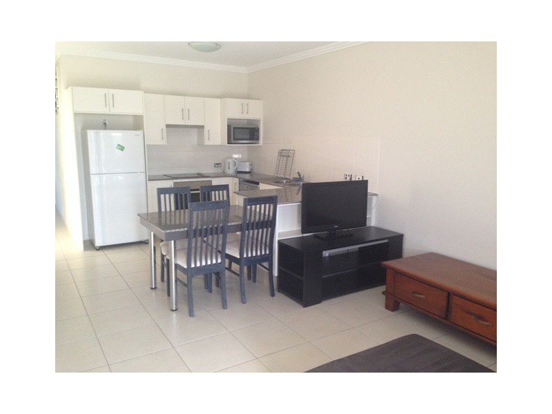 66 B2 Mondo Place, Kirwan QLD 4817