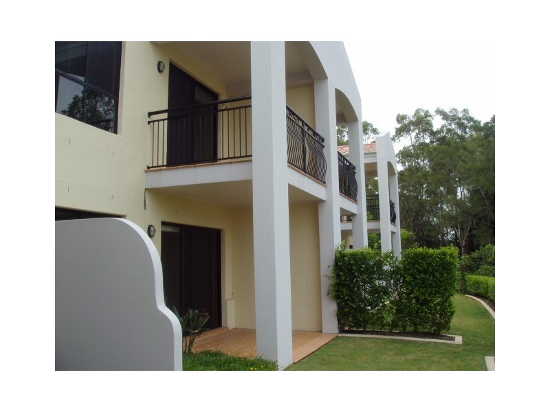 8846 Magnolia Drvie East, Hope Island QLD 4212