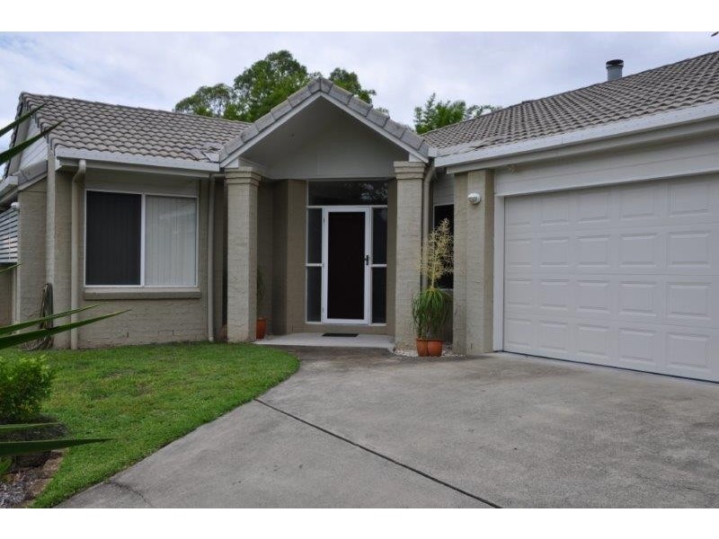 24 Listonia Drive, Albany Creek QLD 4035