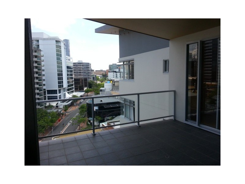 100 Bowen Street, Spring Hill QLD 4000