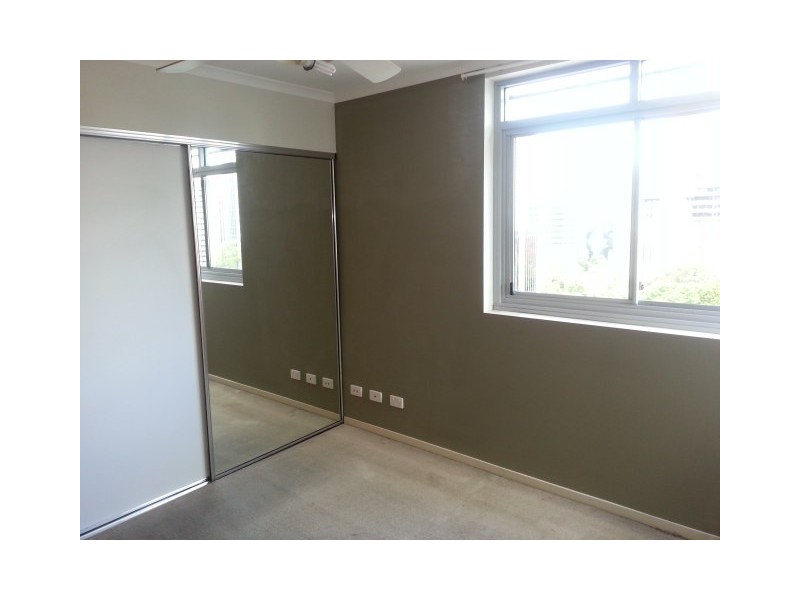 100 Bowen Street, Spring Hill QLD 4000