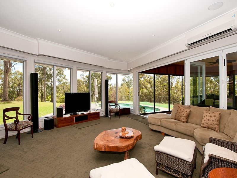 6 The Spur, Worongary QLD 4213