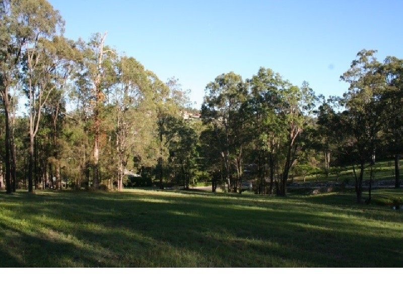 6 The Spur, Worongary QLD 4213