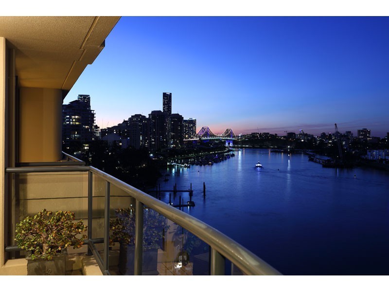 8/76 Thorn Street,, Kangaroo Point QLD 4169