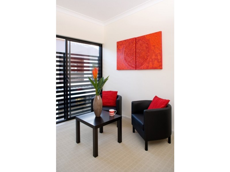 8 Hinley Avenue, Maroochydore QLD 4558