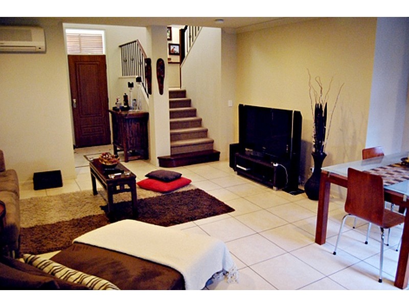 8/1 Assembly Dr, Varsity Lakes QLD 4227