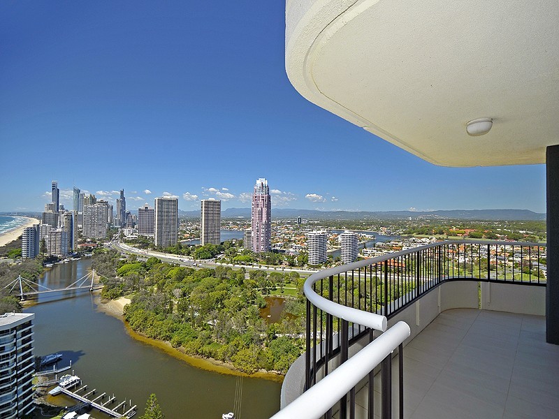 26/3510 Main Beach Parade, Main Beach QLD 4217