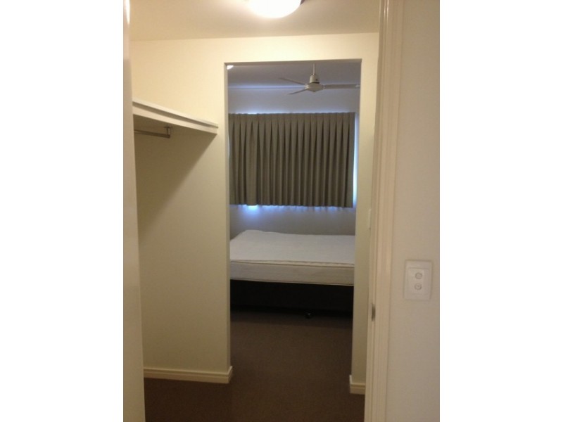 15/68 Pulgul Street, Urangan QLD 4655