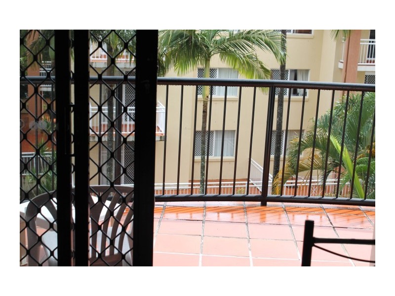 Chevron Island QLD 4217