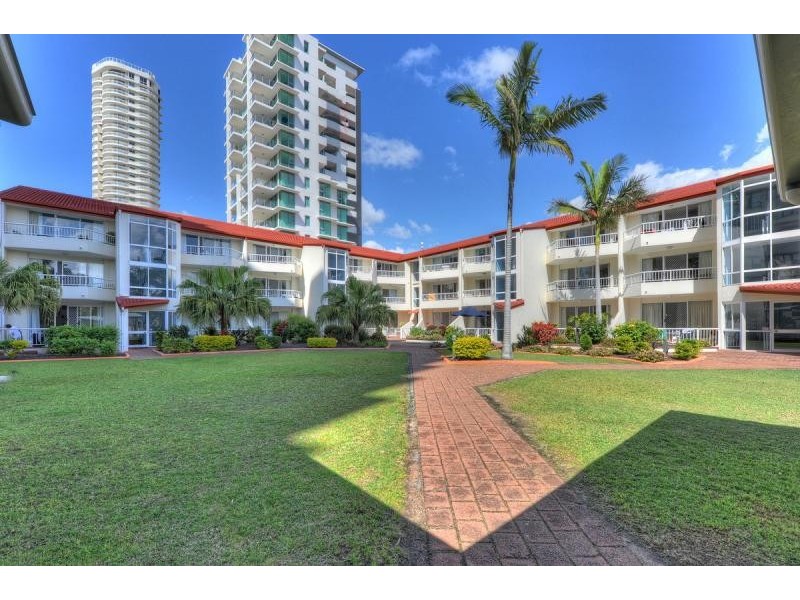 19 Cnr GC Hwy & 3rd Avenue, Burleigh Heads QLD 4220