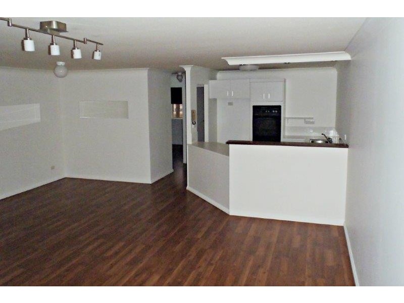 19 Cnr GC Hwy & 3rd Avenue, Burleigh Heads QLD 4220