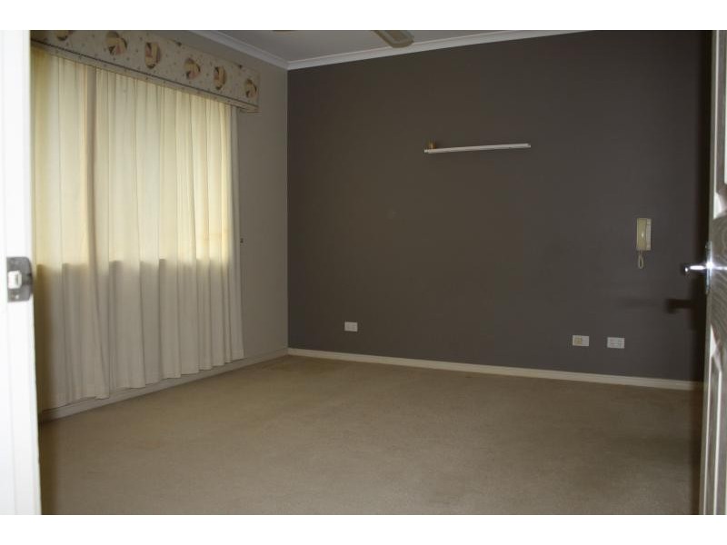 69/76 Bayview Street, Runaway Bay QLD 4216