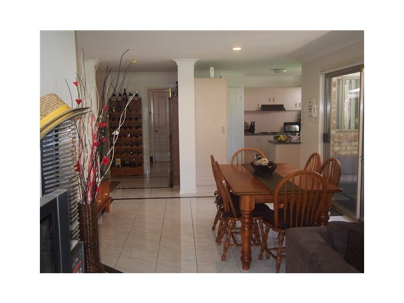 18/4 Koala Town Rd, Upper Coomera QLD 4209