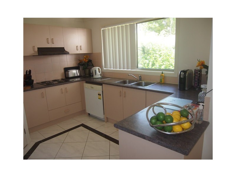 18/4 Koala Town Rd, Upper Coomera QLD 4209