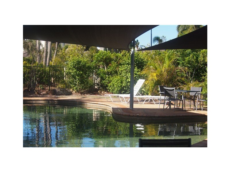 18/4 Koala Town Rd, Upper Coomera QLD 4209