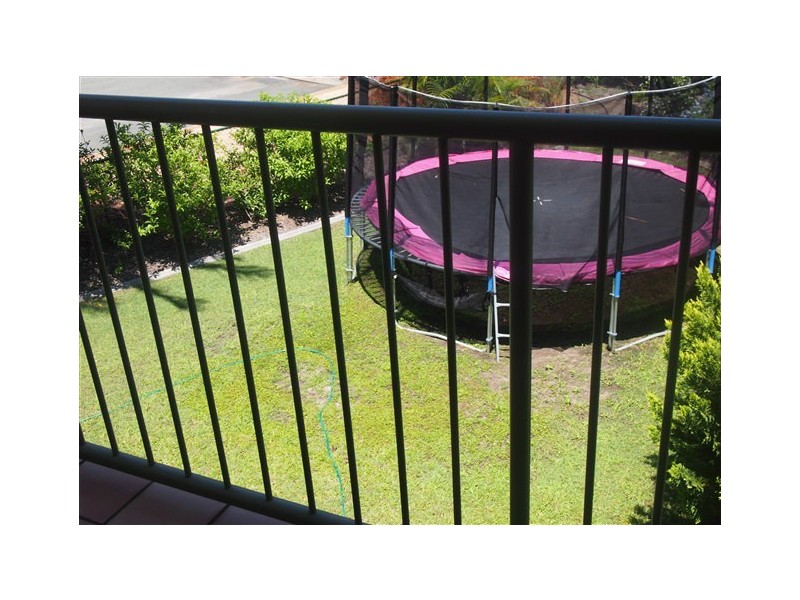 18/4 Koala Town Rd, Upper Coomera QLD 4209