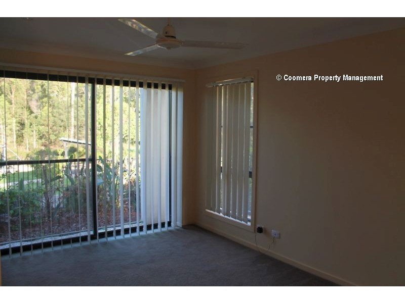 8/23 Park Esplanade, Coomera QLD 4209