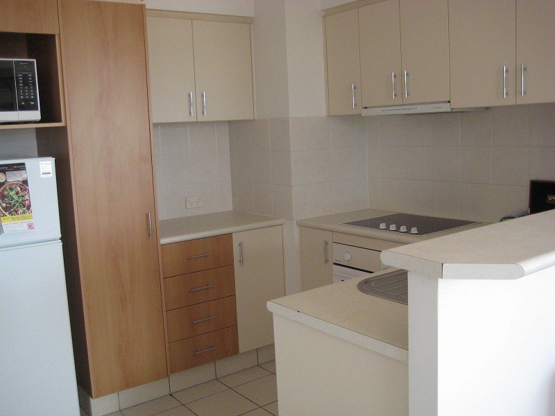 1038/2633 Gold Coast Highway, Broadbeach QLD 4218