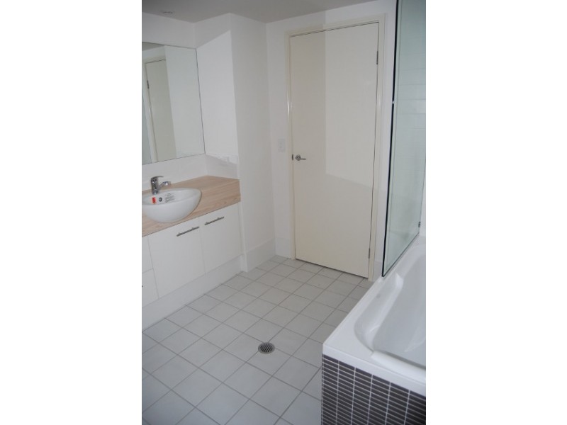 85/68 Pulgul Street, Urangan QLD 4655