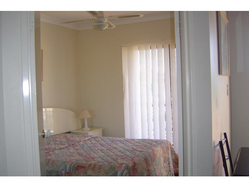 Chevron Island QLD 4217