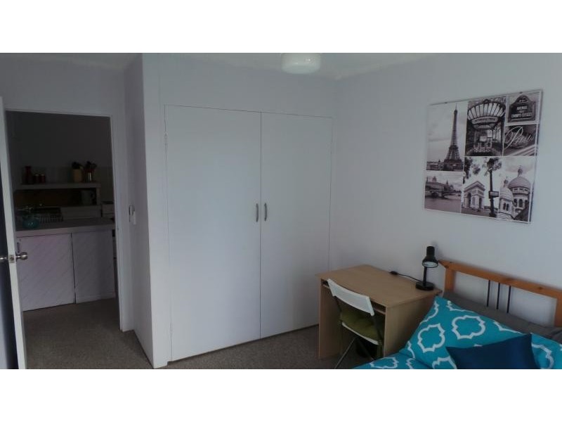 10/72 Marine Parade, Southport QLD 4215