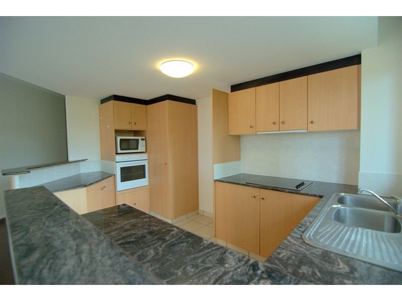 1a/45 Deakin Street, Kangaroo Point QLD 4169