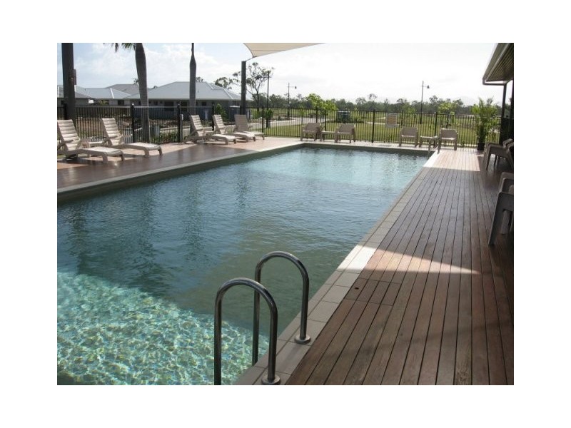 53 A Green Tee Terrace, Kirwan QLD 4817