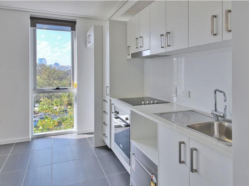 107/60 Blamey Street, Kelvin Grove QLD 4059