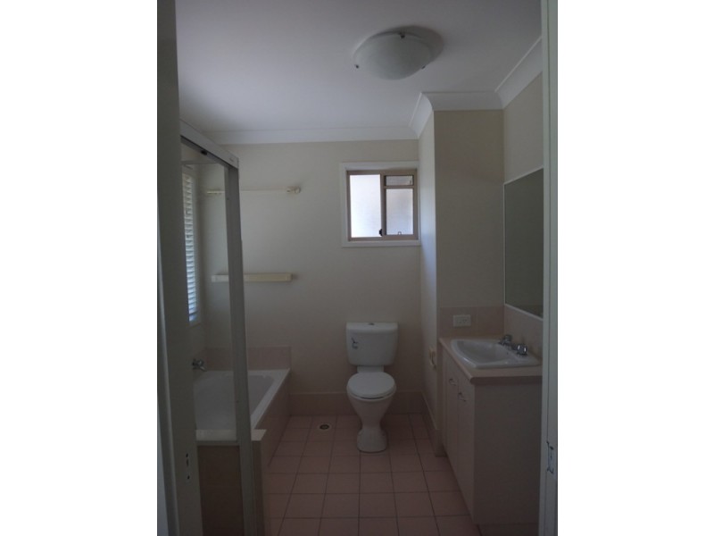 A/757 Ashmore Road, Ashmore QLD 4214