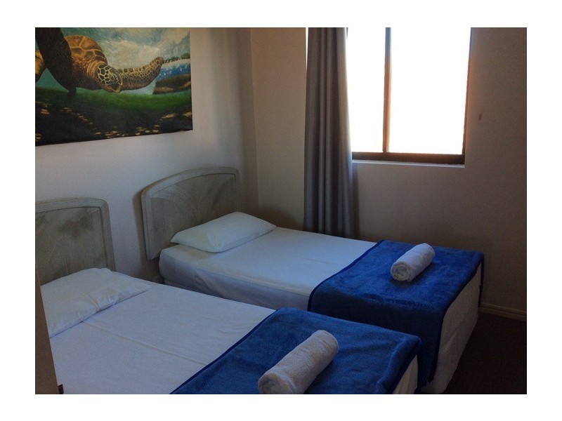 22/1 Great Hall Dve, Nobby Beach QLD 4218