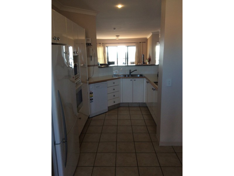 22/1 Great Hall Dve, Nobby Beach QLD 4218